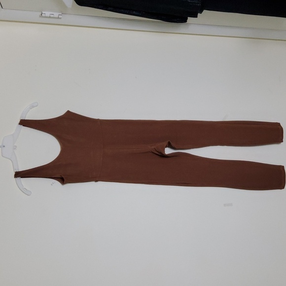 We Wore What Scoop Tank Jumpsuit Size M - Picture 1 of 7